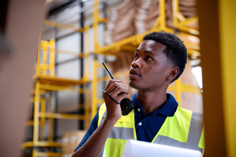 Warehouse Operative Jobs in Glasgow, UK with Visa Sponsorship – Earn £500+/Week